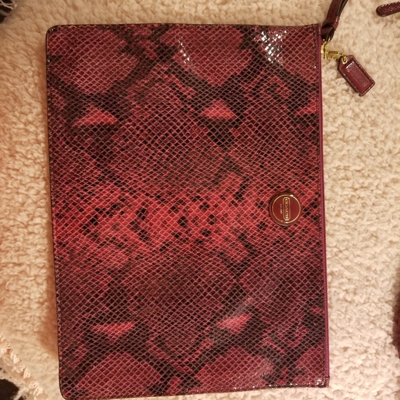 NWT Coach Raspberry Clutch, Kisslock & Wallet Set - Picture 7 of 9